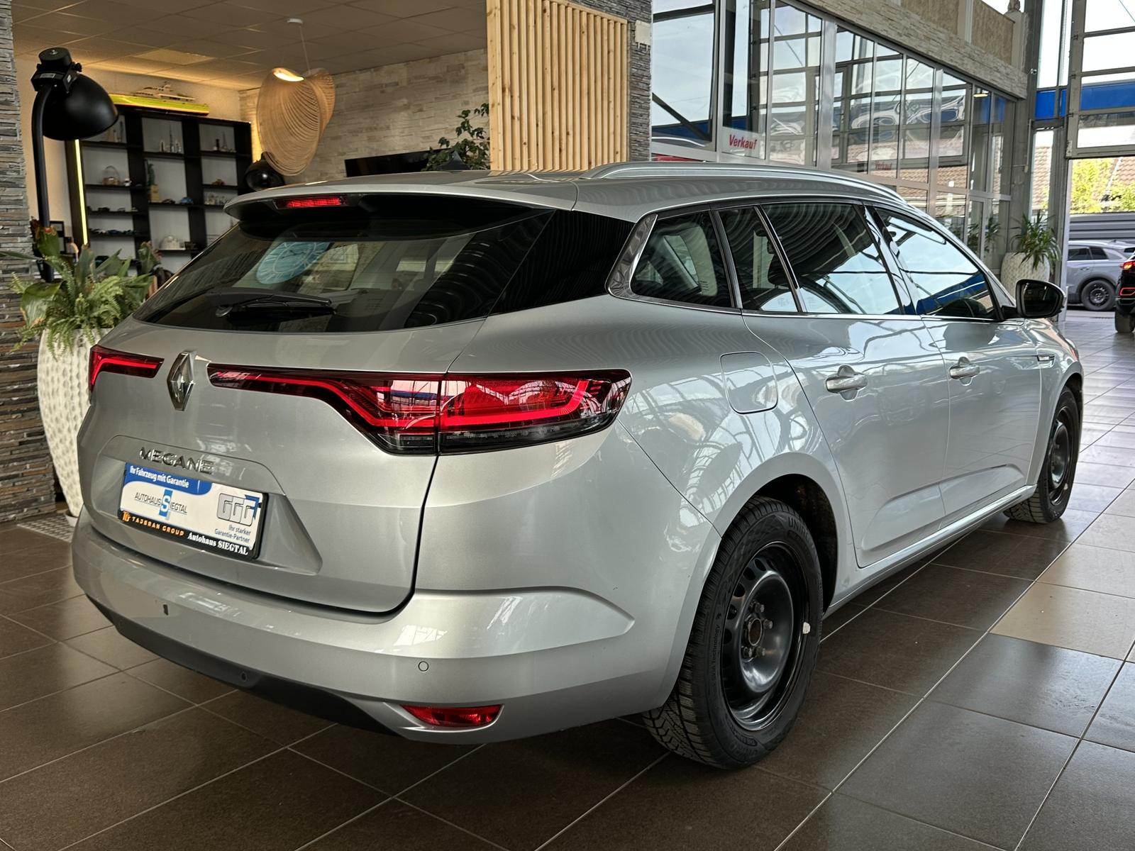 Renault Megane Business Navi Tempomawt LED SHZ PDC