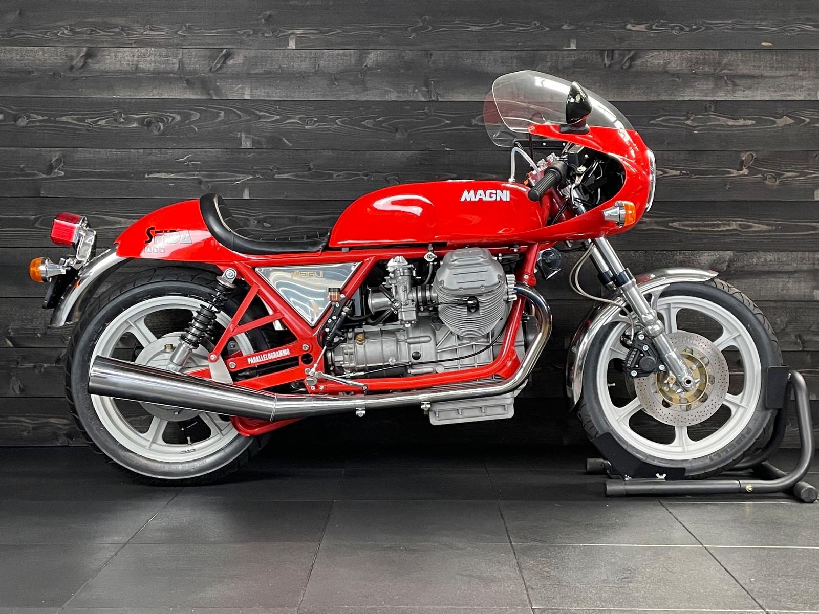 Moto Guzzi MAGNI SFIDA 1000