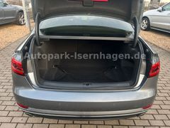 AUDI A4 2.0 TFSI S-Tronic design*Keyless*Leder*Xenon*