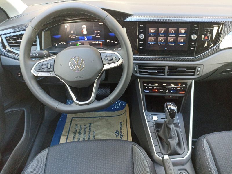 Fahrzeugabbildung Volkswagen Taigo 1.0 TSI DSG Life