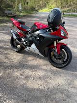 Yamaha R1 - Offers