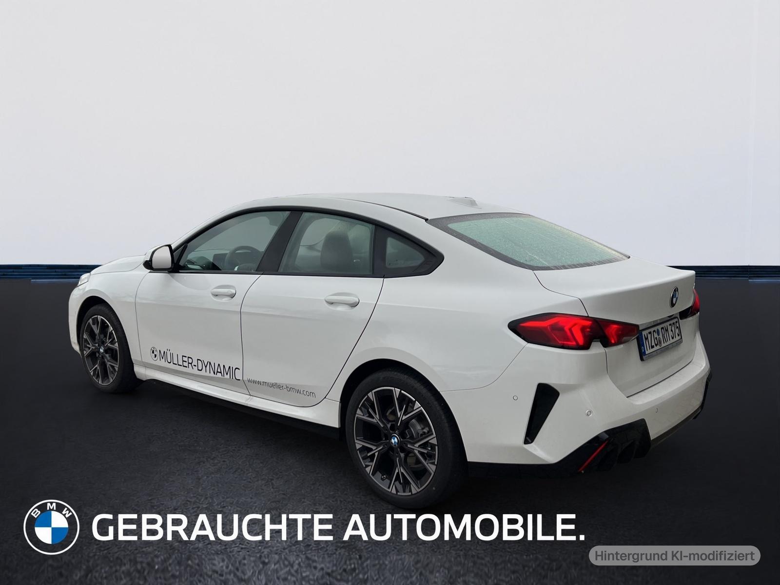 BMW 216 GRAN COUPÈ M SPORT DESIGN PARKING DRIVING AS