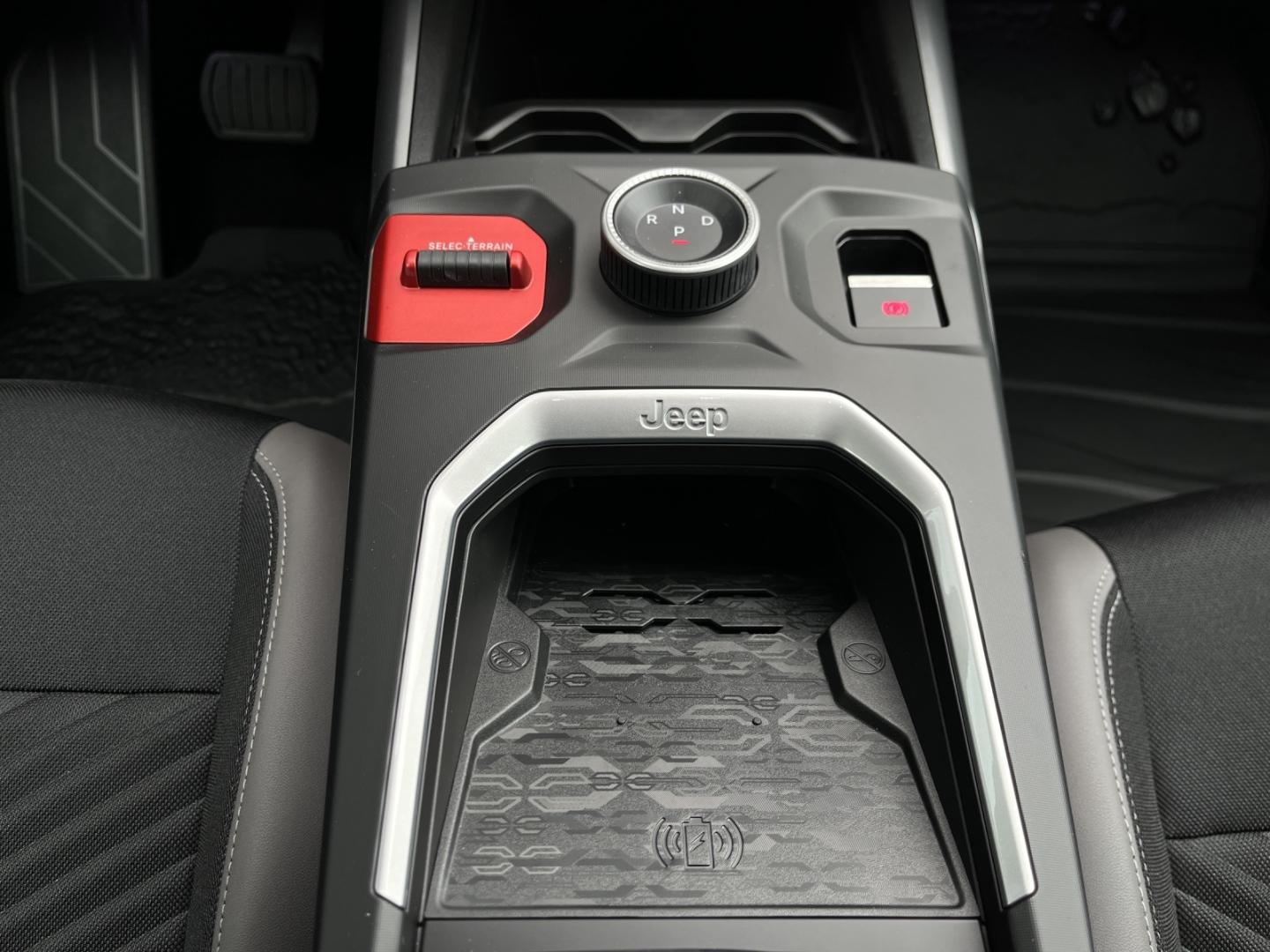 Jeep Compass First Edition KOMFORTP.+KAMERA+LEDER+LED