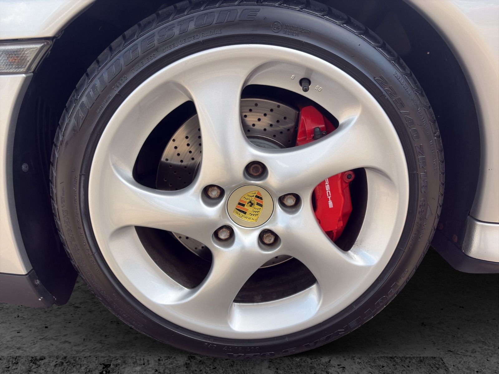 Fahrzeugabbildung Porsche 996 Carrera 4S Coupé