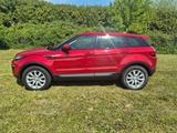 Land Rover Range Rover Evoque 2.0 TD4 132 kW SE Autom. SE - rote Land Rover Range Rover Evoque