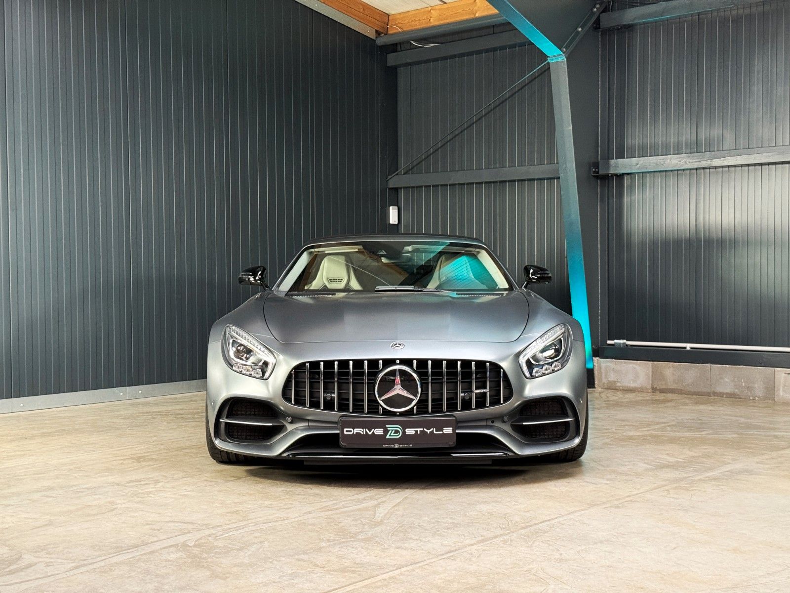 Fahrzeugabbildung Mercedes-Benz AMG GT C Roadster + designo + 2.Hand + MWST ausw