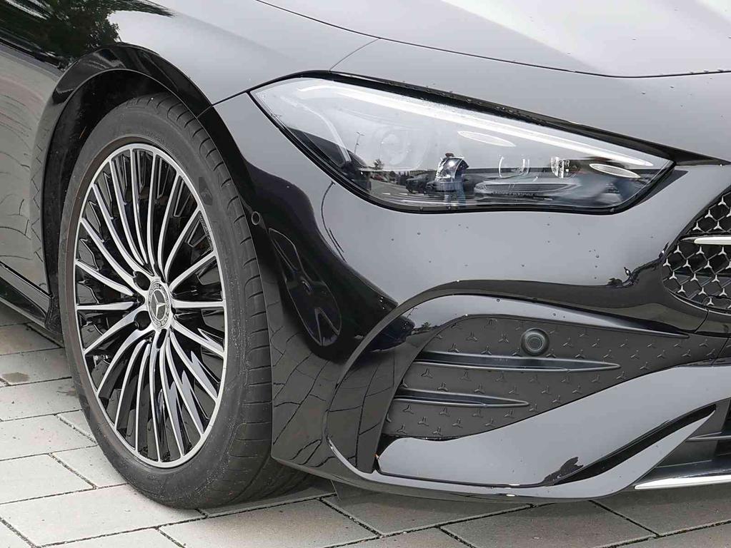 Mercedes-Benz CLE 200