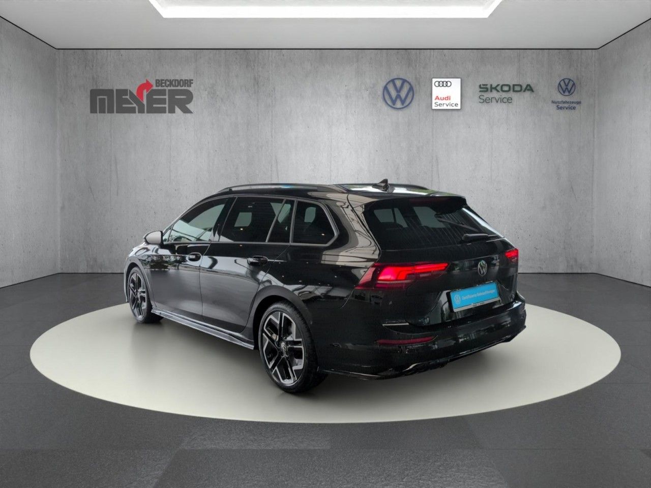 Golf Variant R-Line 1.5 eTSI DSG *Black Style*