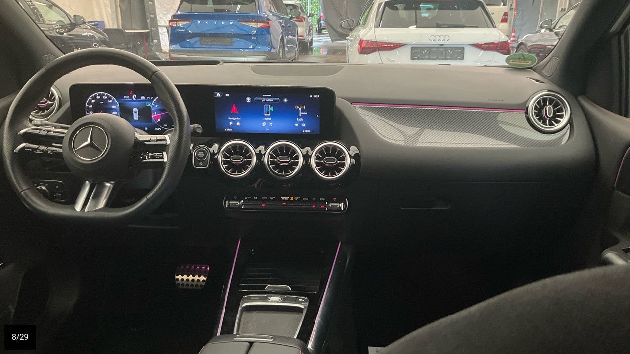 Fahrzeugabbildung Mercedes-Benz B 250 4Matic AMG Pano 360° Night ACC MBUX Ambi
