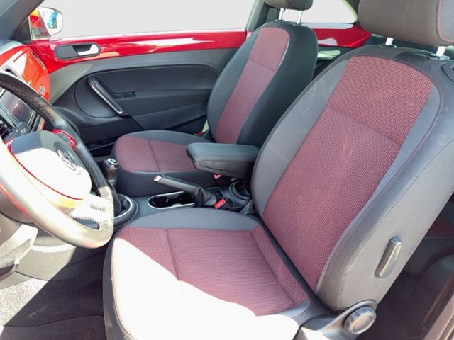 Beetle DESIGN 1.2 TSI NAVI XENON PANO SHZG PDC K