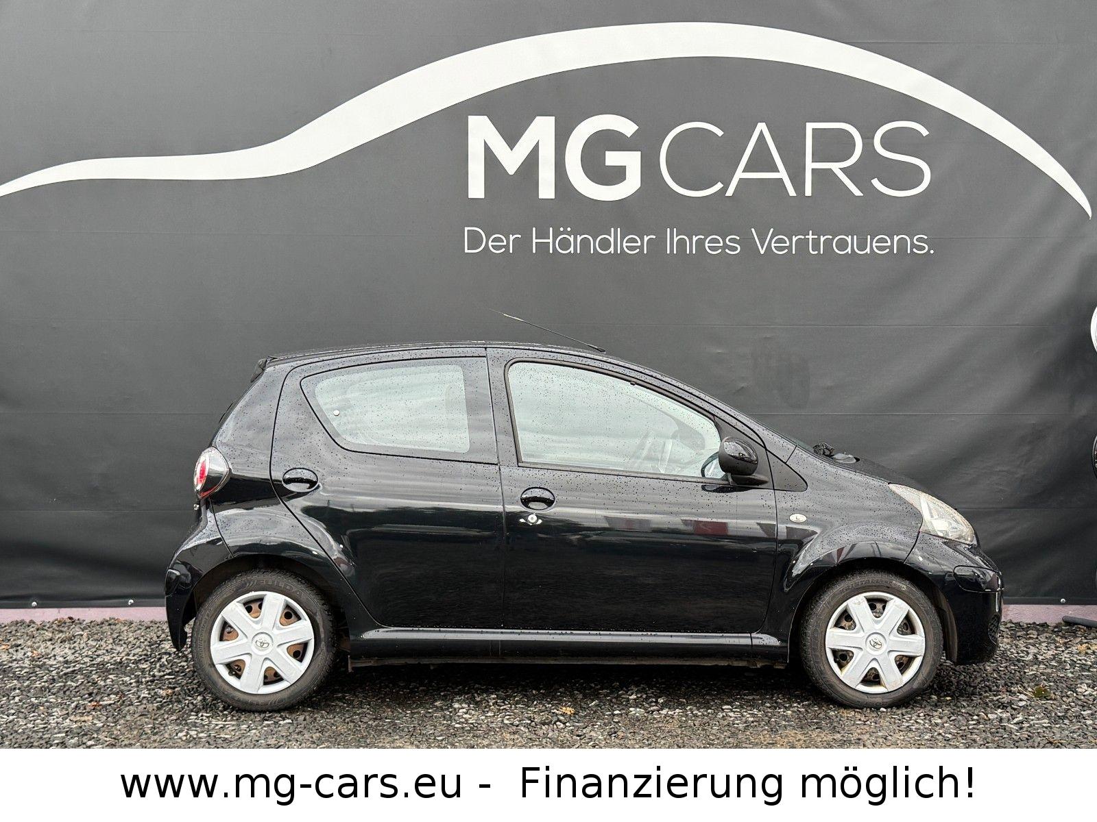 Toyota Aygo~4-Türer~Klima~Servo~Tüv Neu!