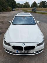 BMW 530d Luxury Line | M Sportfahrwerk | HUD | Pano - BMW 5er Reihe in Düsseldorf
