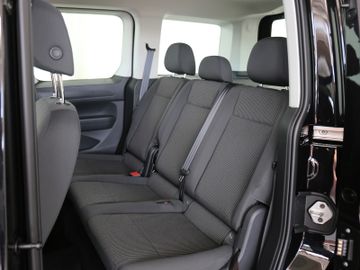 Volkswagen Caddy 1.5TSI DSG KLIMA ACC SIDEASSIST 5JGARANTIE