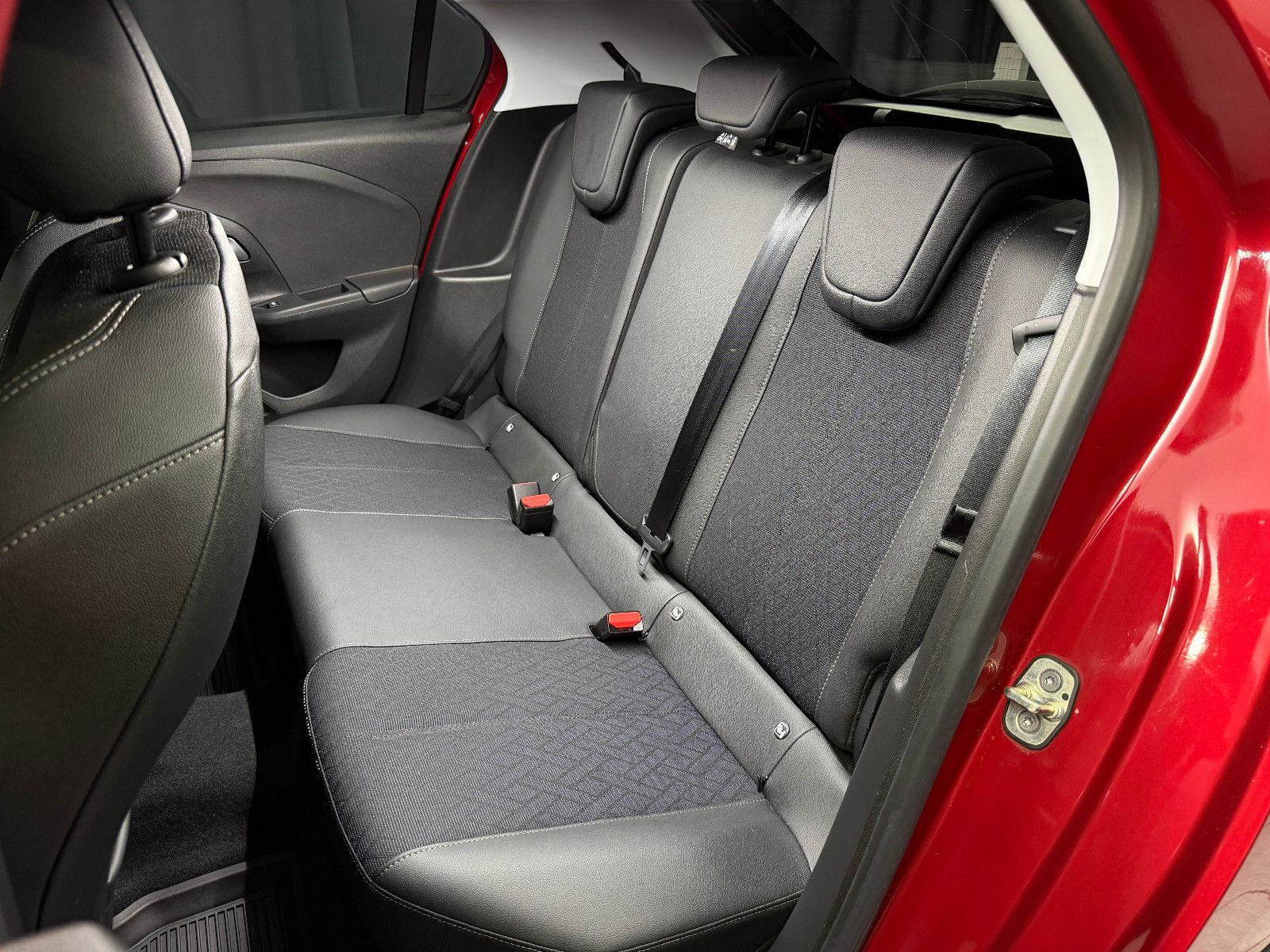 Fahrzeugabbildung Opel Corsa F Elegance|AUTOMATIK|NAVI|KAMERA|AC|PDC