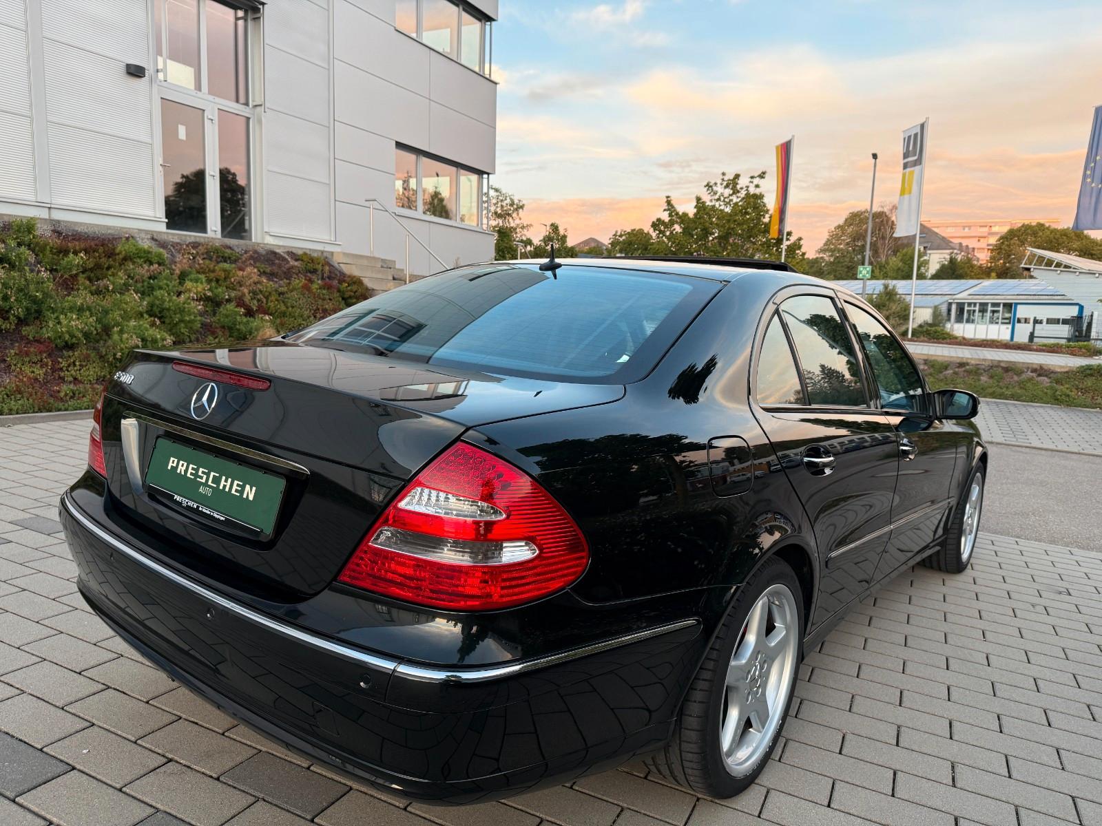 Mercedes-Benz E-Klasse E 500 Avantgarde,2.Hand,Unfallfrei,V8
