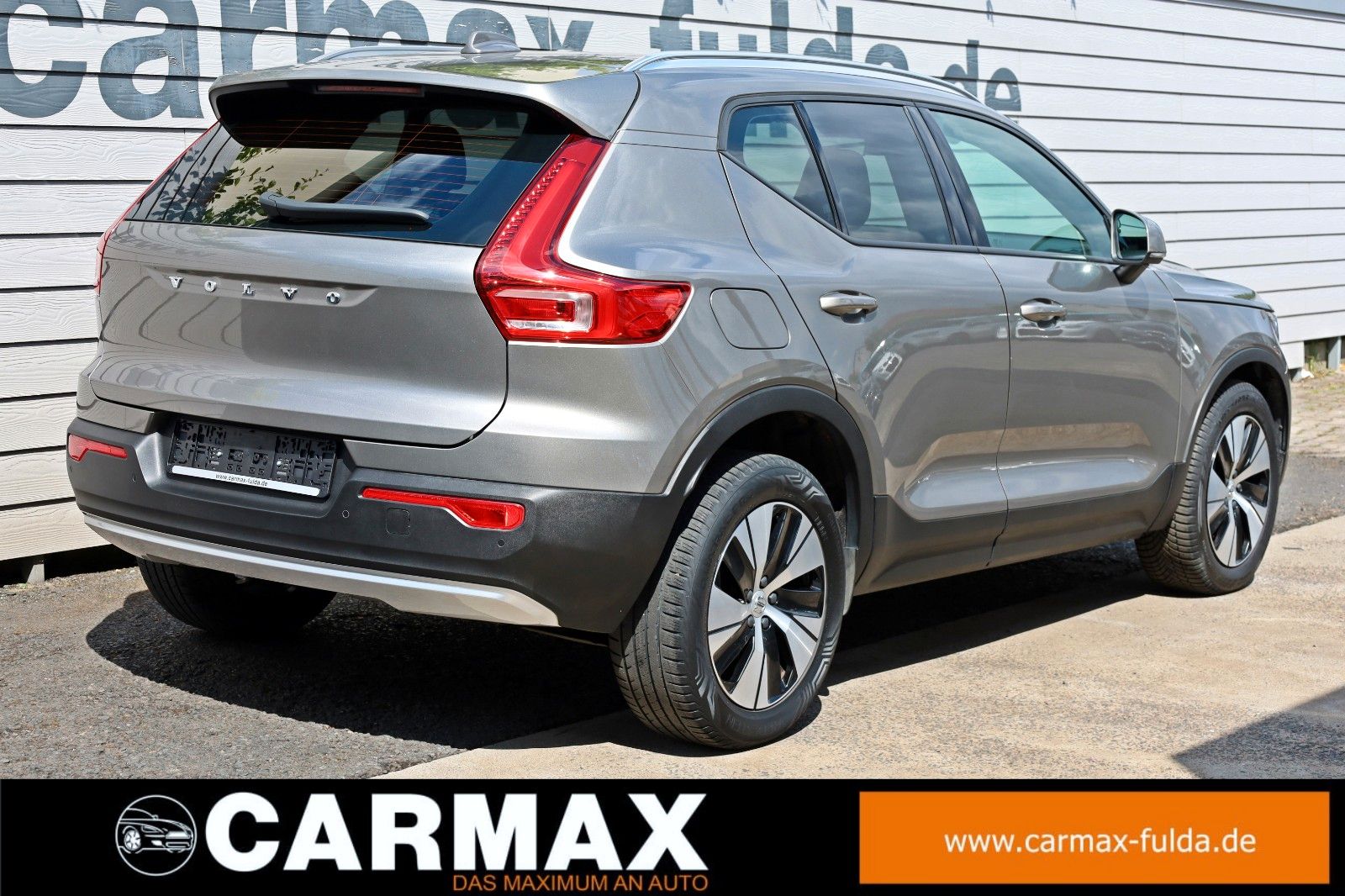 Fahrzeugabbildung Volvo XC40 Momentum Pro Navi,LED,Kamera,SH,Apple Car