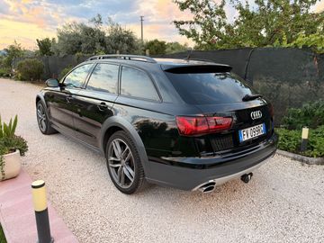 Audi A6 Allroad - 4