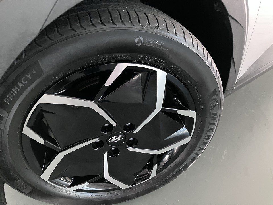 Hyundai Ioniq 5 Dynamiq 77,4kWh - LED-Paket/ Navi/ Kamer imagem 2