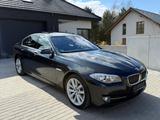 BMW 550 5 Limousine 550 i xDrive - Vollausstattung - BMW 550 aus 2010: 550i