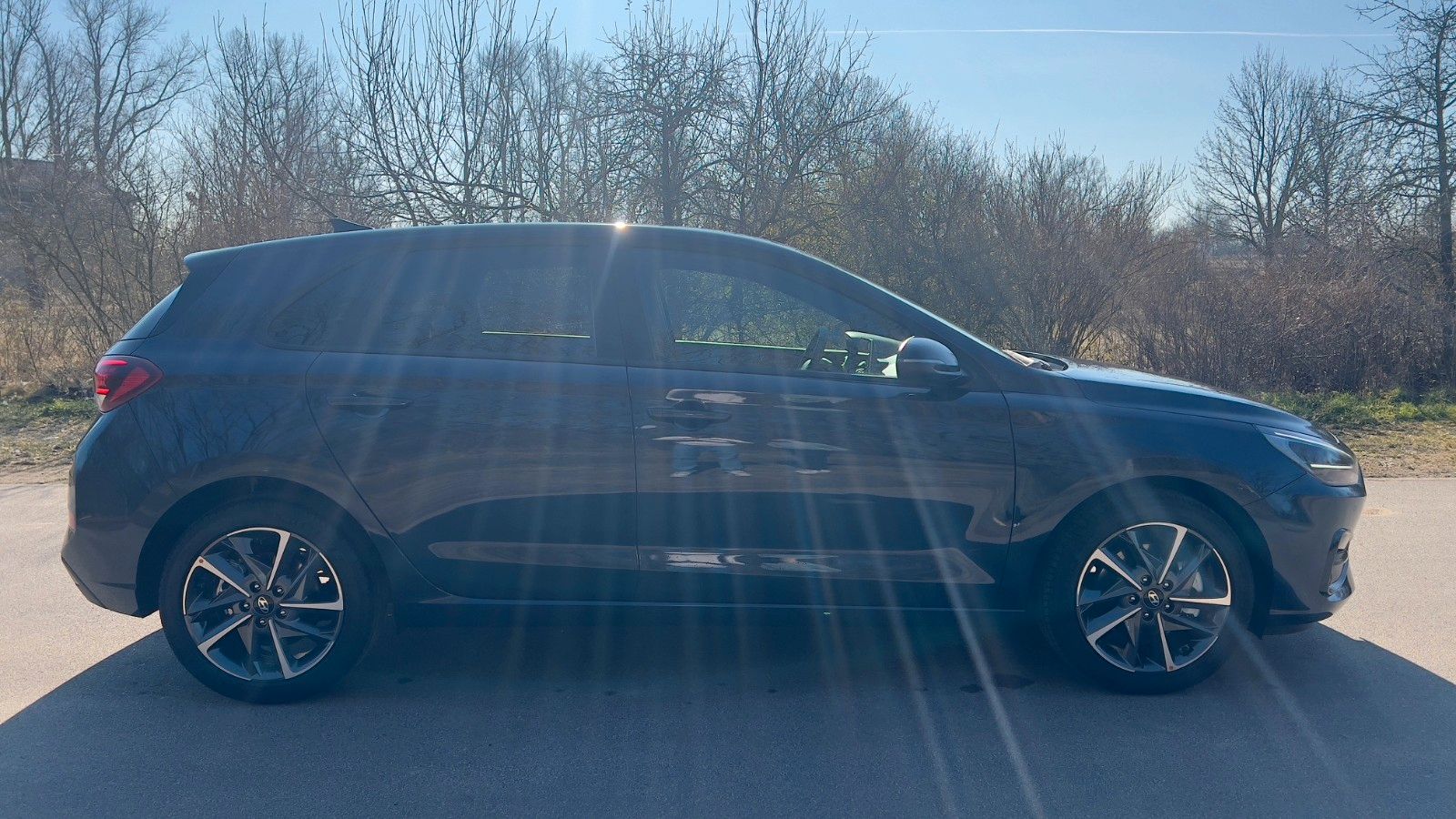 Fahrzeugabbildung Hyundai i30 1.0 T-GDI Advantage *Navi*CarPlay*RFK*LED*