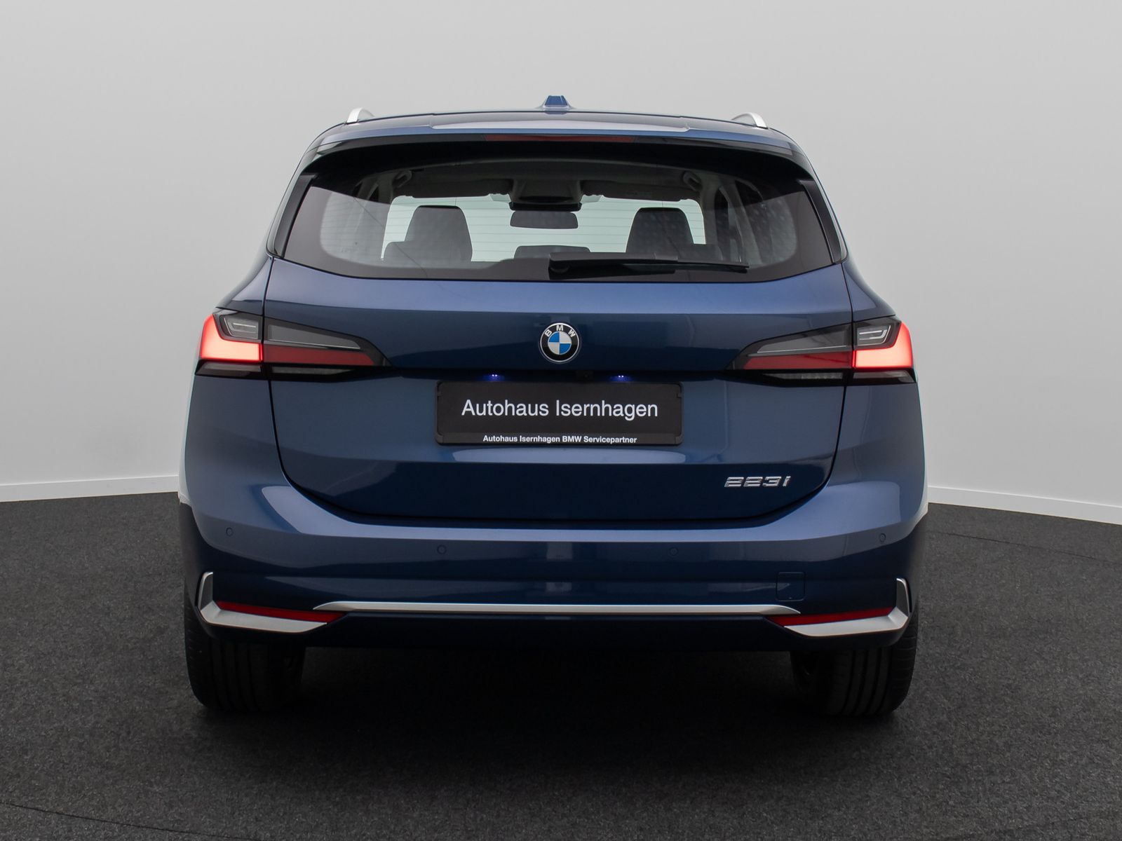 Fahrzeugabbildung BMW 223 Active Tourer Luxury Line 360°H/K HUD Sport