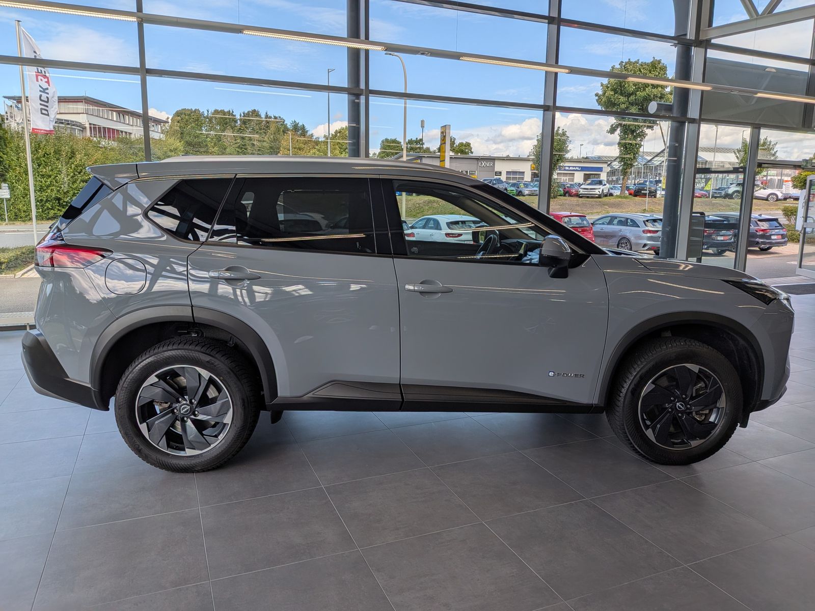 Fahrzeugabbildung Nissan X-Trail 1.5 e-Power N-Connecta ACC 360 Navi 12"