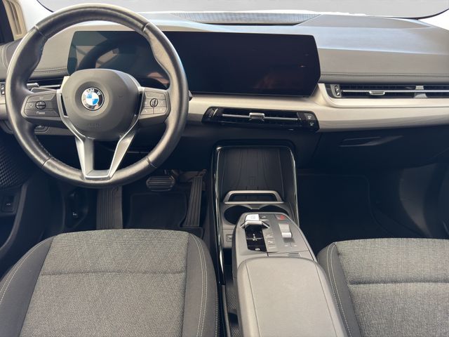 Fahrzeugabbildung BMW 218 d Active Tourer Automatik+LED+Kamera+ACC+DAB
