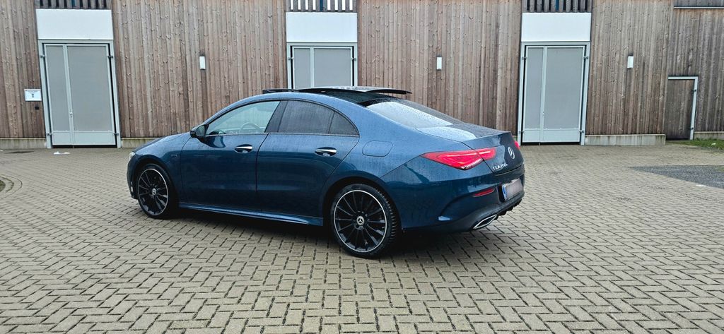 Image of Mercedes-Benz CLA 250