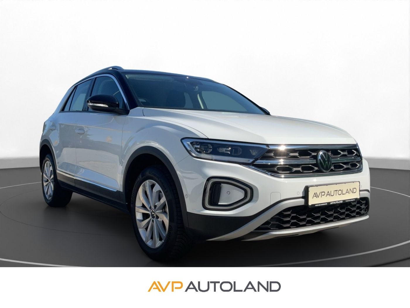 Volkswagen T-Roc 1.5 TSI Style | NAVI | LED | AHK |
