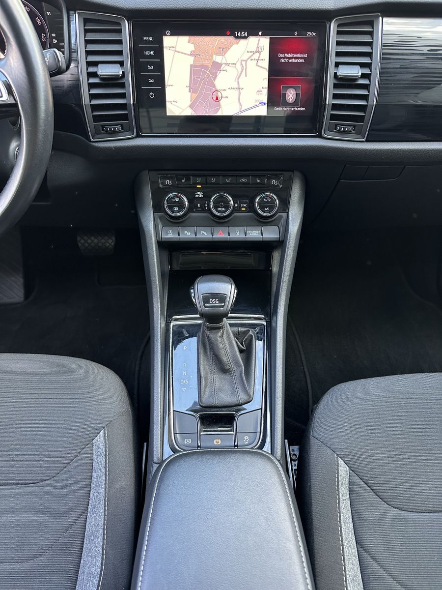 Fahrzeugabbildung SKODA Kodiaq 2.0 TDI DSG Drive 125 NAV+LED+AHK+PANO+VC