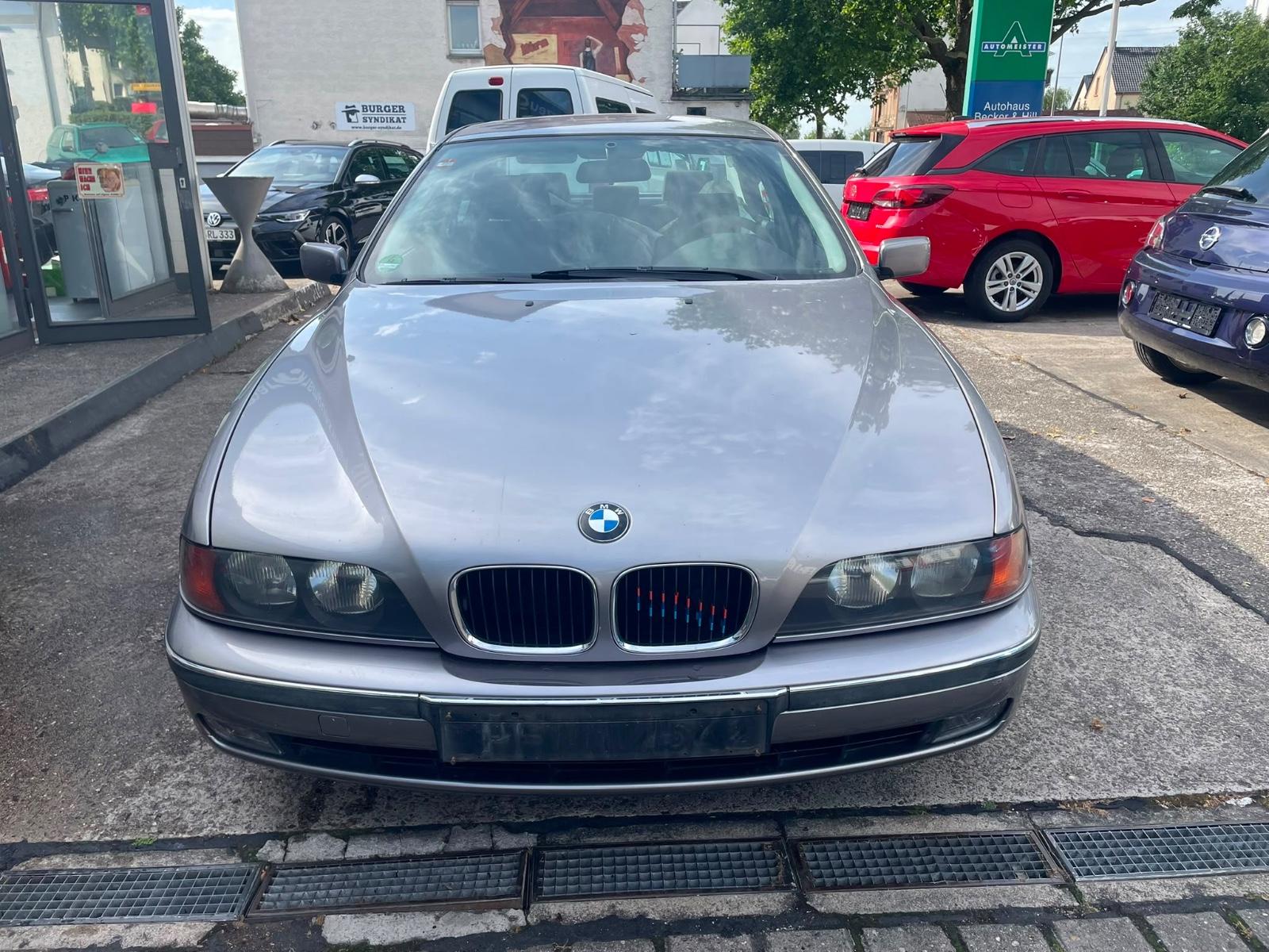 BMW 523i Automatik
