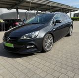 Opel Astra Sports Tourer 2.0 BiTurbo - Opel Astra mit Diesel-Antrieb: Kombi, 2.0