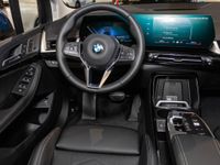 BMW 220 Active Tourer - Vorschau Bild 12