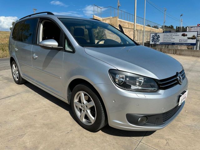 Volkswagen Touran 1.6 TDI DSG Comfortline neopat