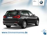 BMW X3 xDrive20d AT Navi Tempom.aktiv Bluetooth PDC - BMW X3 Jahreswagen