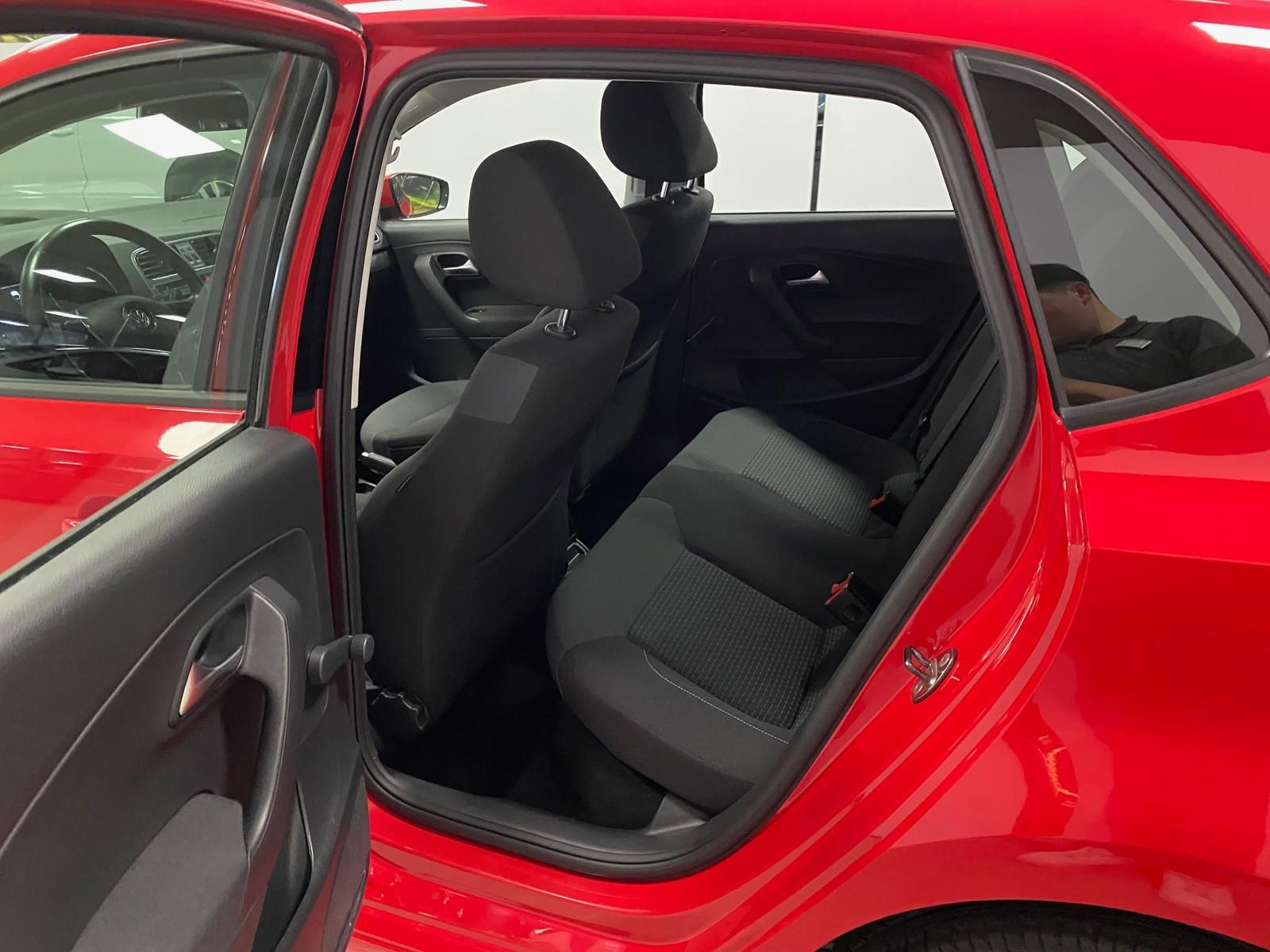 Fahrzeugabbildung Volkswagen Polo 1.0 TSI Trendline BlueMotion SITZHEIZ+ALU