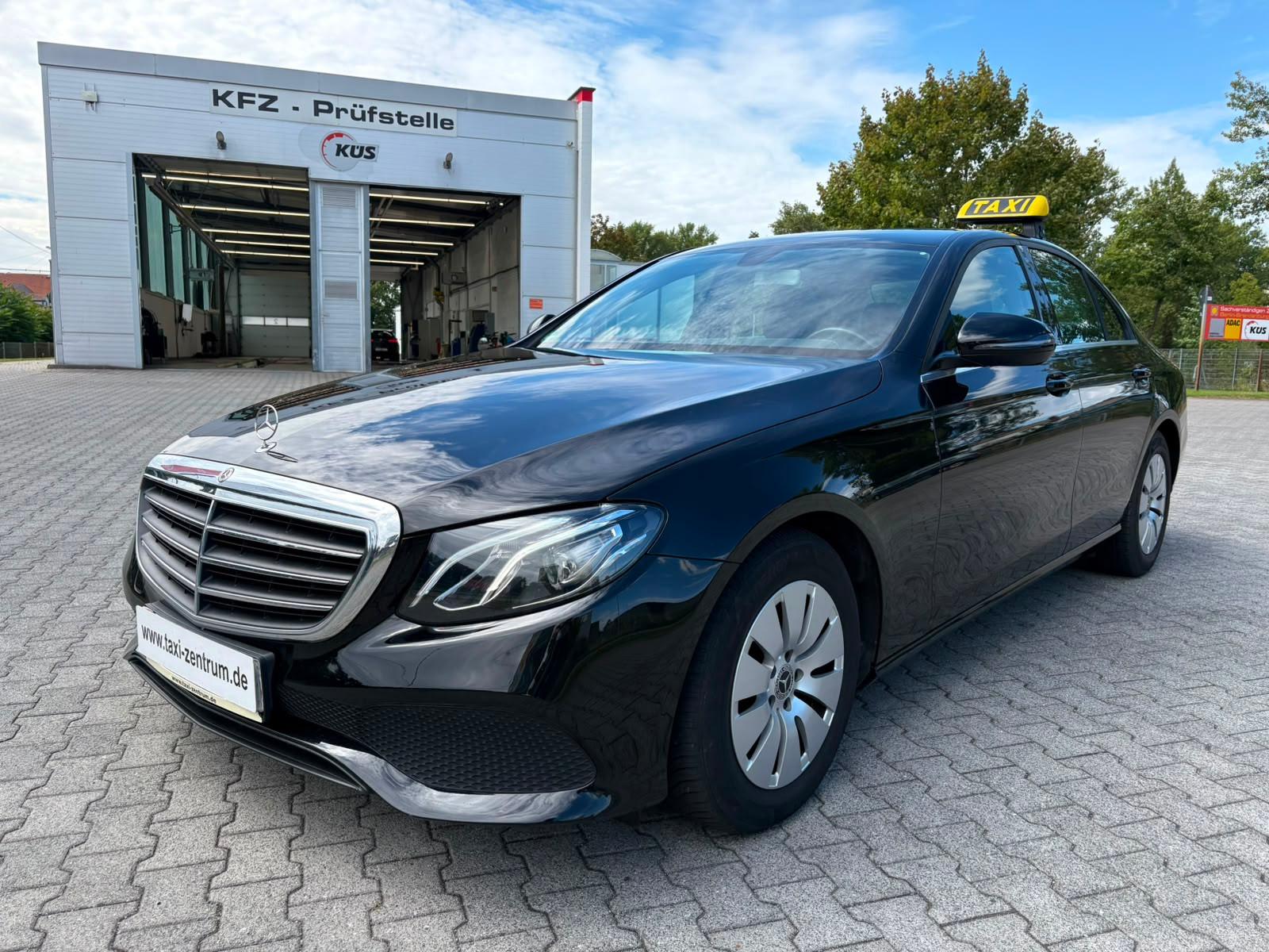 Mercedes-Benz E 200 E Limousine 1.HAND DAS TAXI MIETWAGEN
