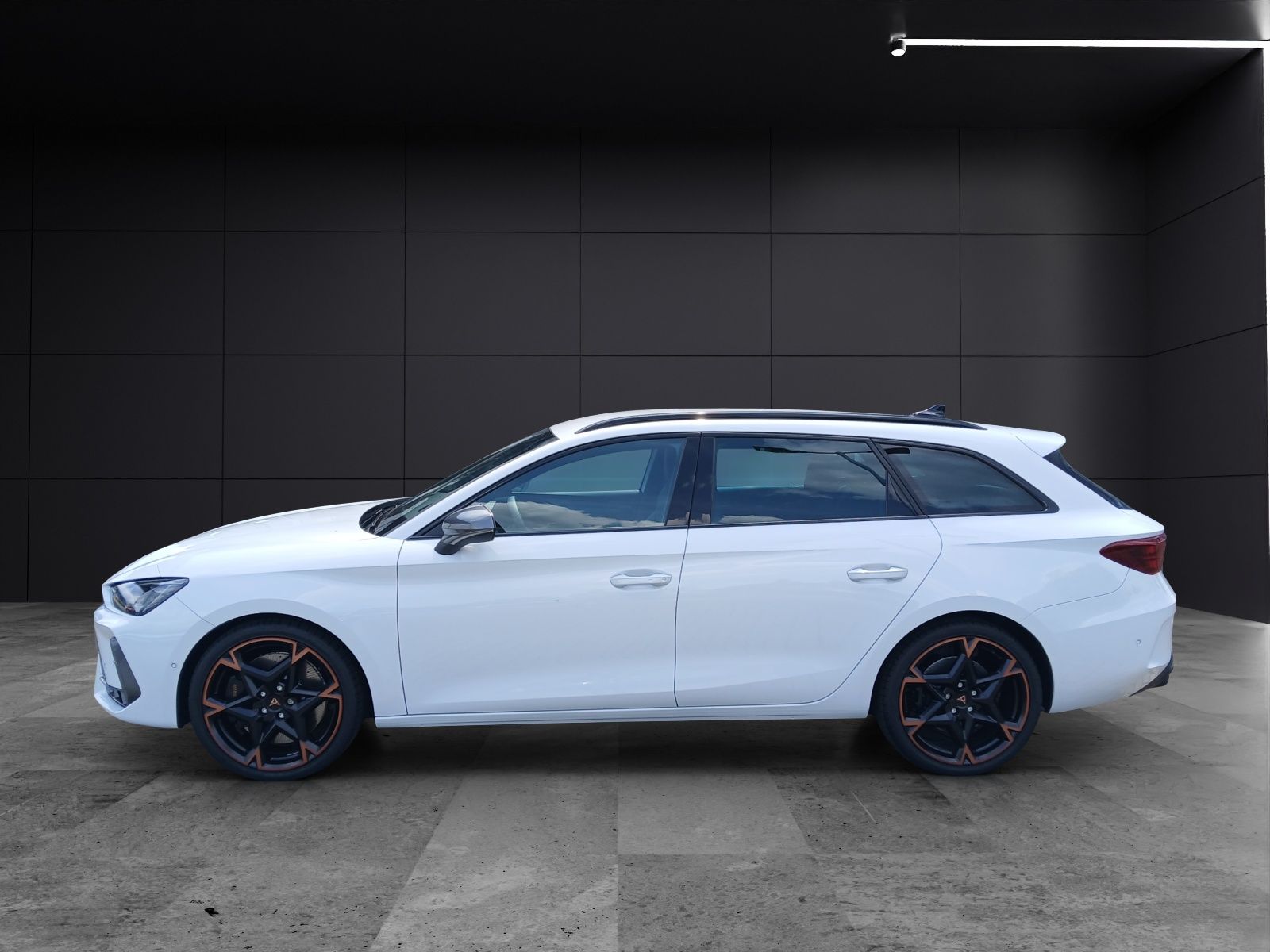 Fahrzeugabbildung CUPRA Leon Sportstourer VZ 2.0 TSI 4Drive AHK Matrix S