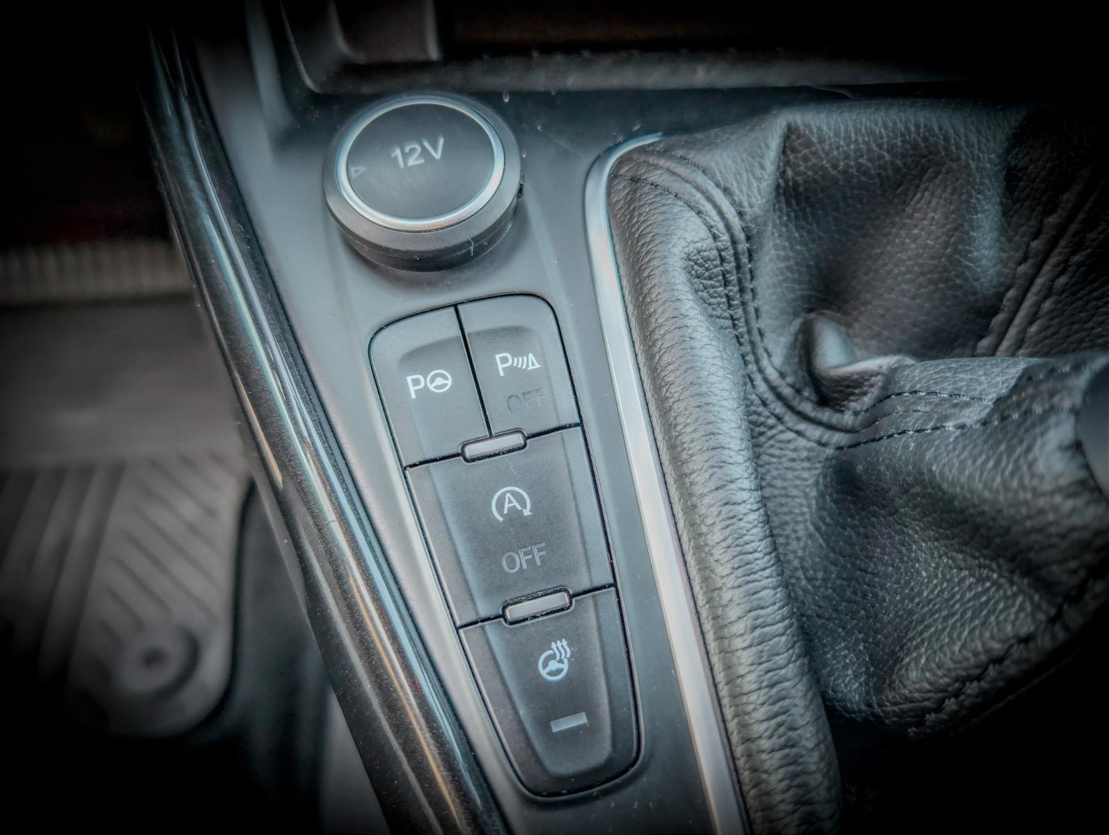Ford Focus 2015 — photo 19
