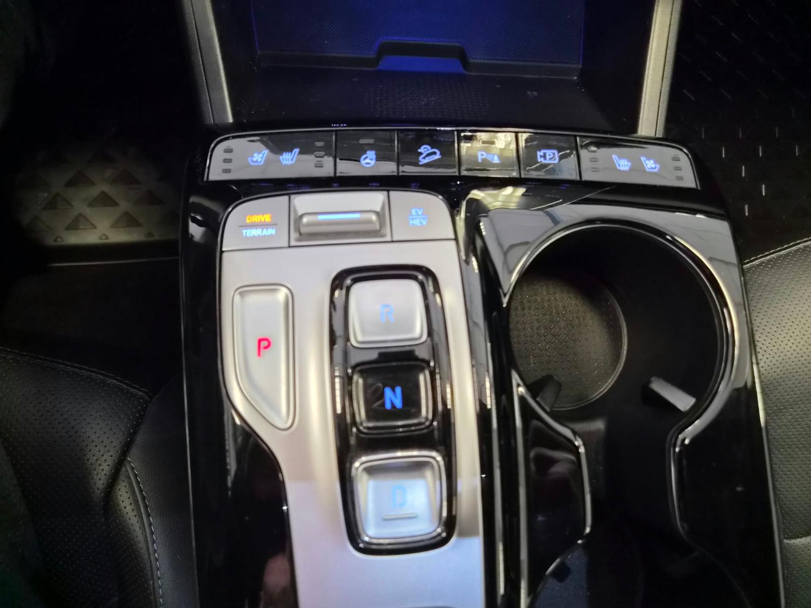 Hyundai Tucson Prime Plug-In Hybrid 4WD/NAVI/KAMERA