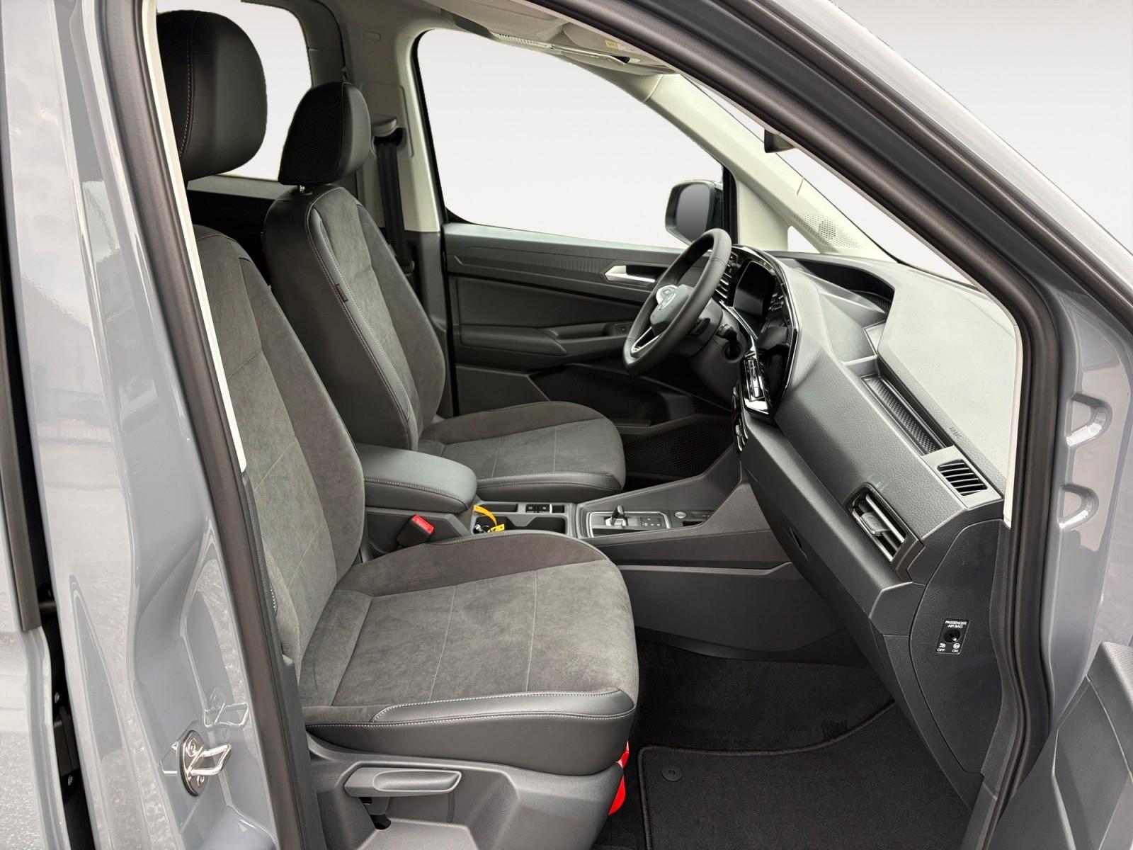 Volkswagen Caddy Maxi Style 1,5 TSI DSG *ROLLSTUHLRAMPE*