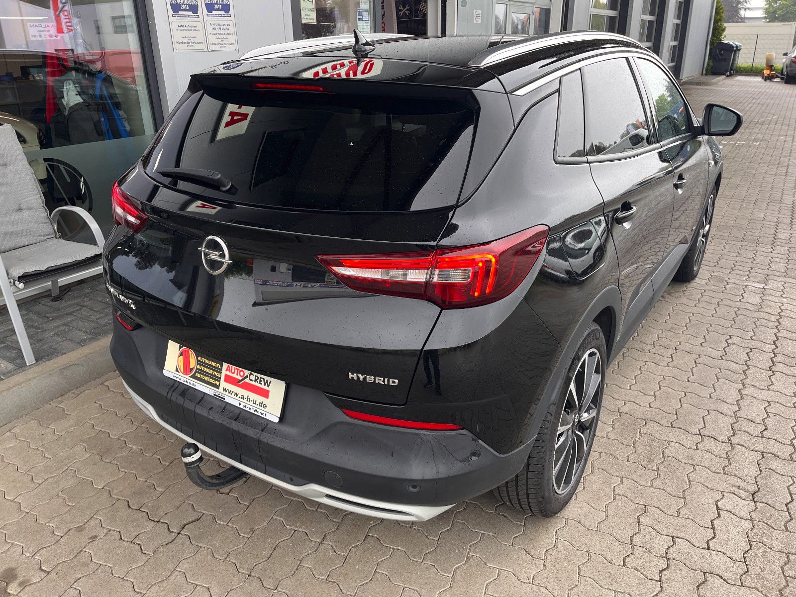 Fahrzeugabbildung Opel Grandland (X) Ultimate 1.6 Hybrid