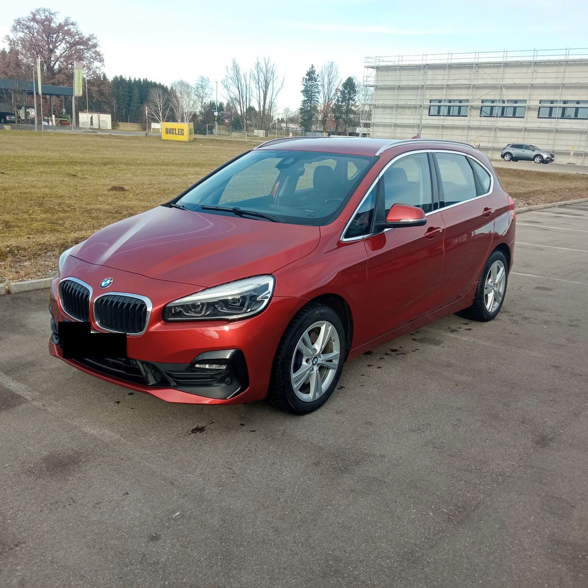 BMW 225i xDrive AT, Adv.,Allrad,AHK,EHK,Matr.,8-fach