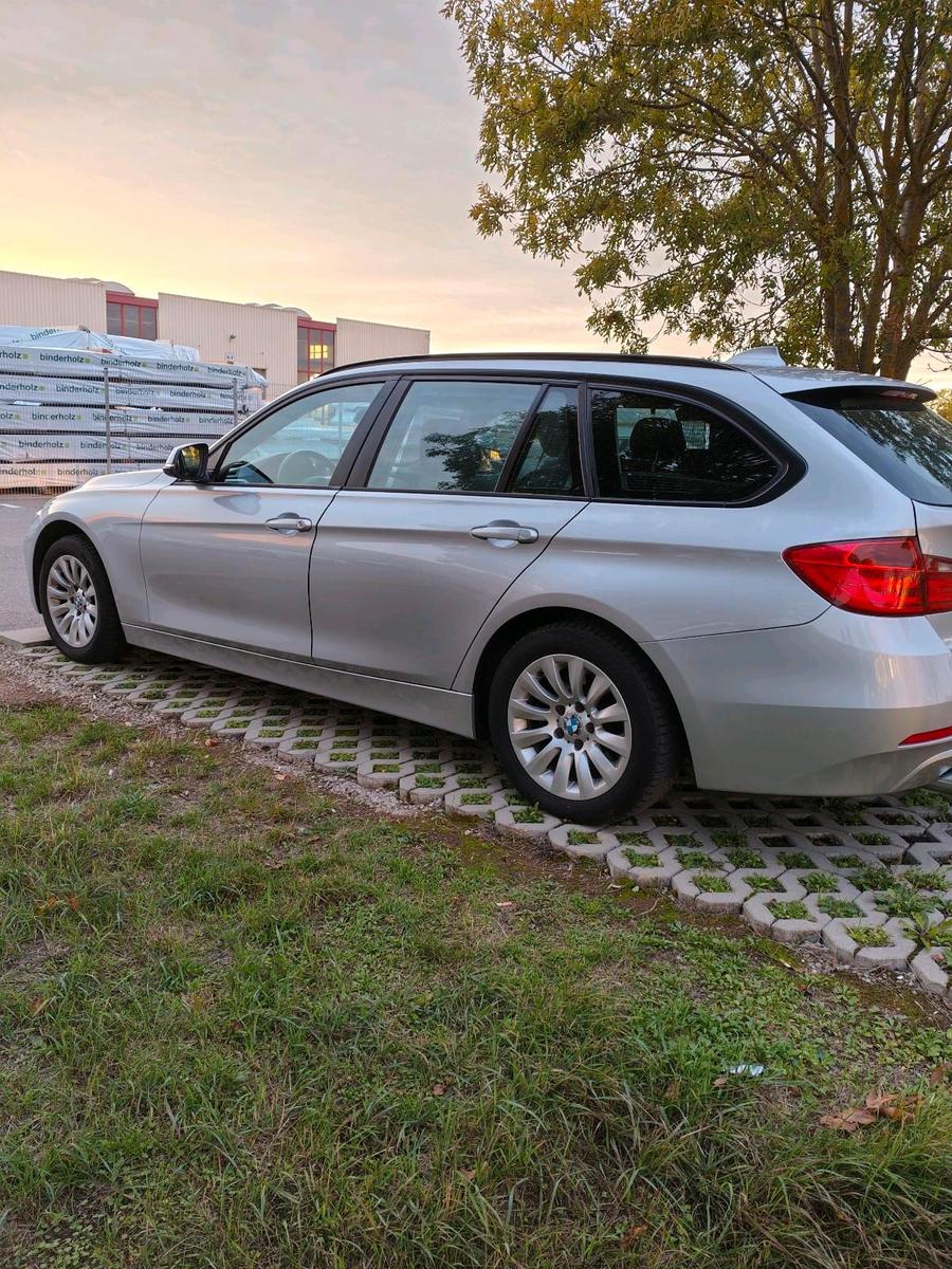 BMW 320