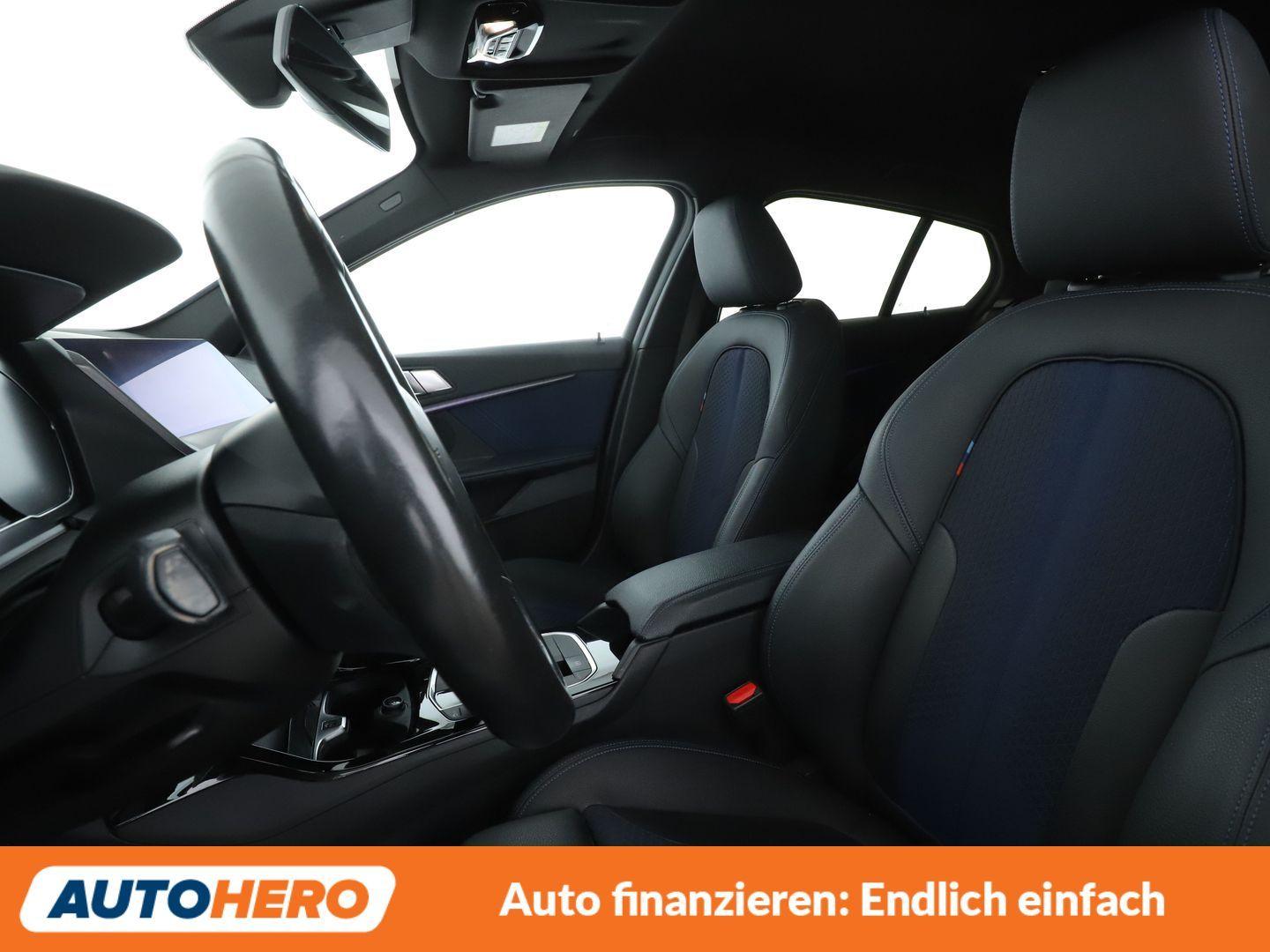 BMW 1er 118i M Sport Aut.*NAVI*TEMPO*PDC*SHZ*ALU*