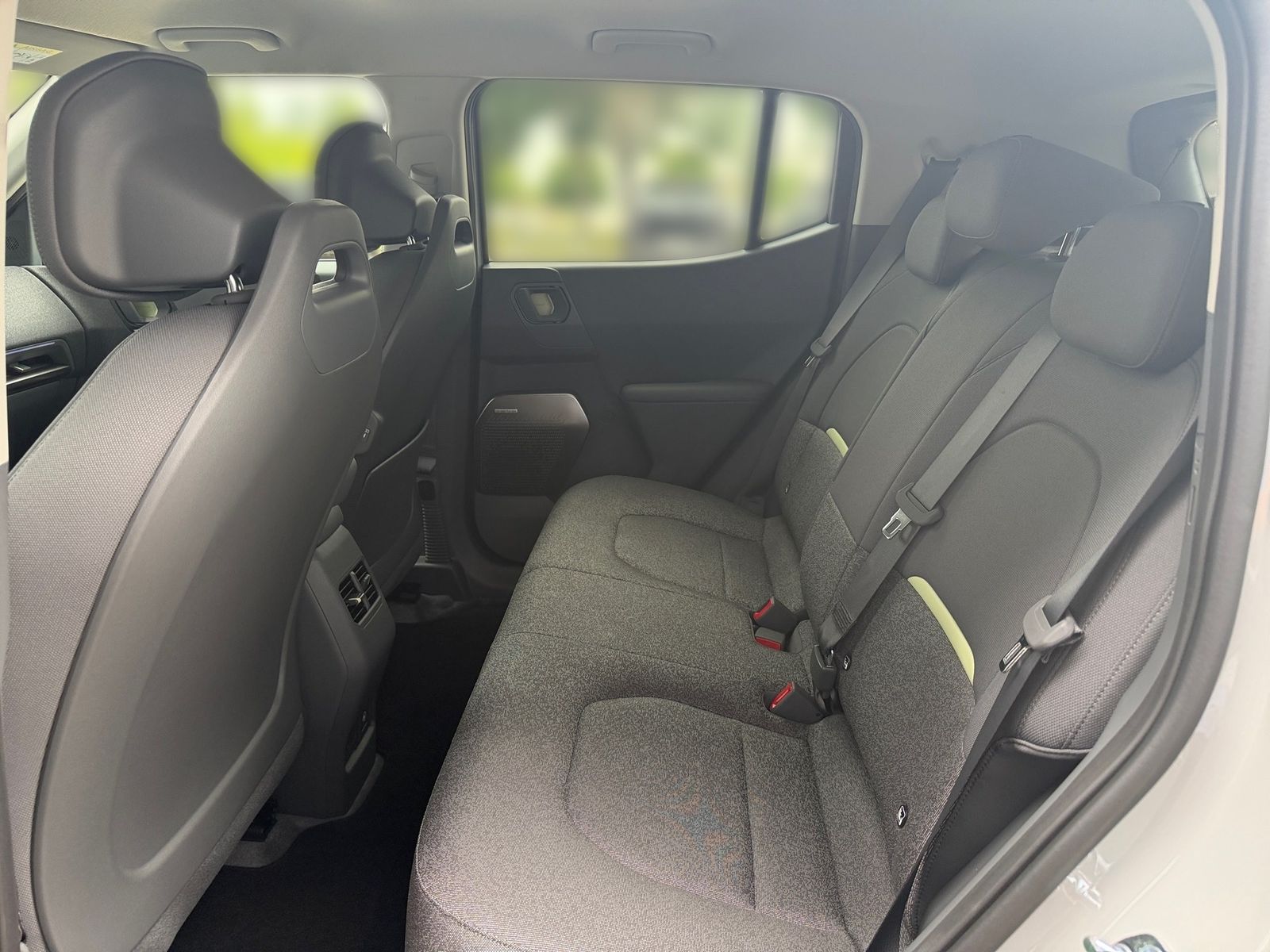 Fahrzeugabbildung Kia EV2 42.2 5S EARTH WIC 22AC TEC DWP DES