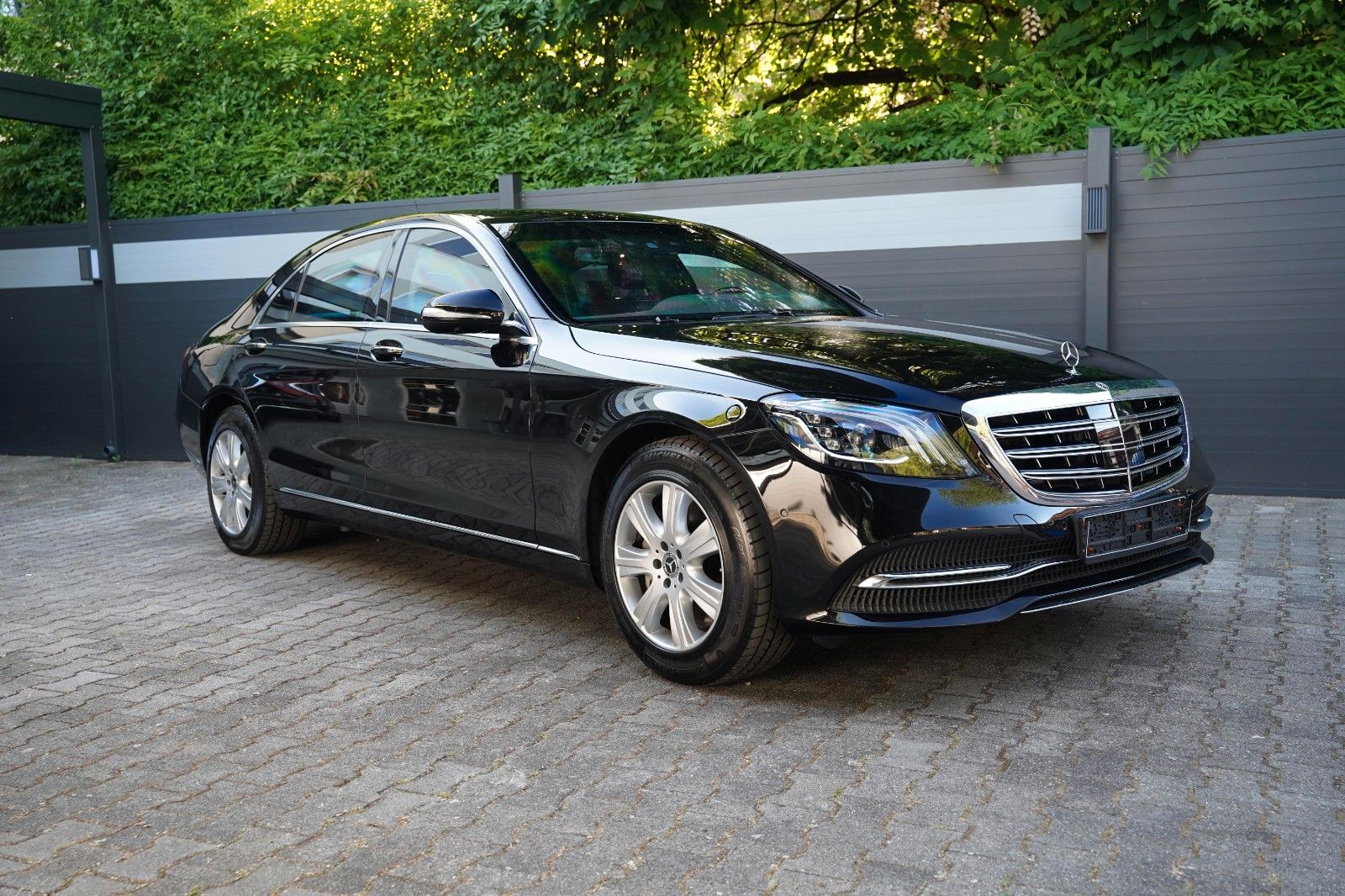 MERCEDES-BENZ S 600 L Guard VR9 Werks Panzer Armored Factory