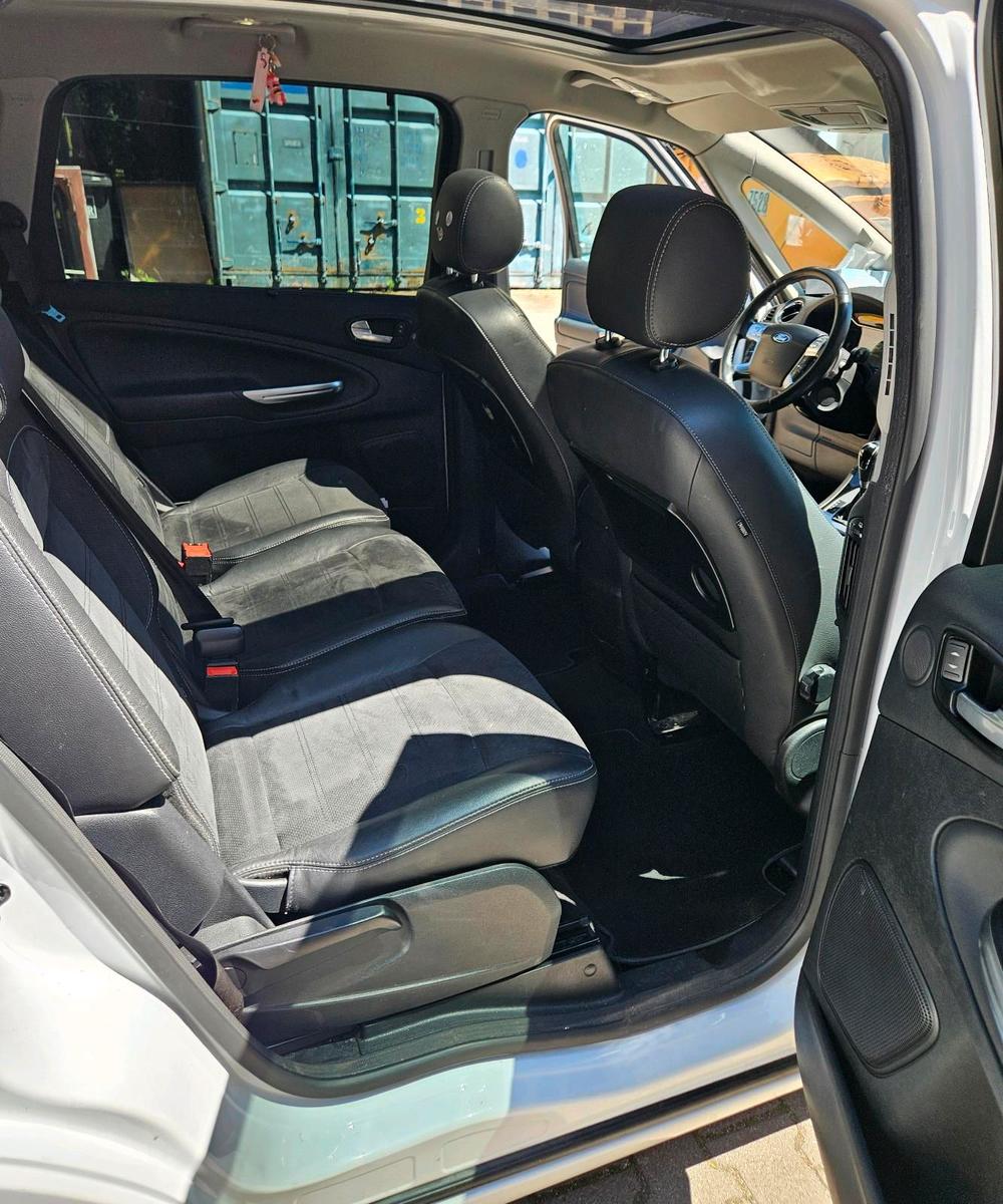Ford S-MAX 2012 — photo 5