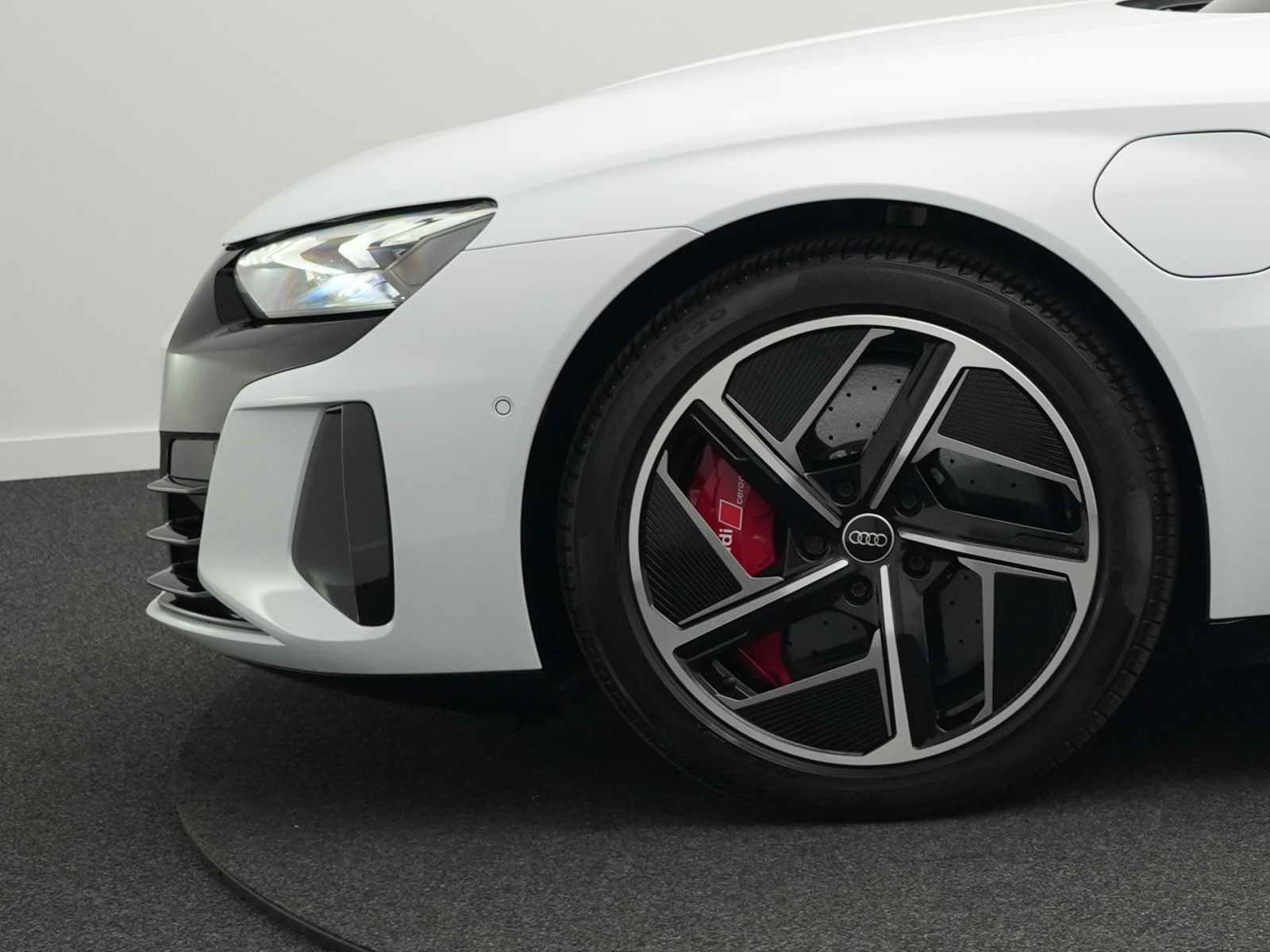 Audi e-tron GT - Bild 16