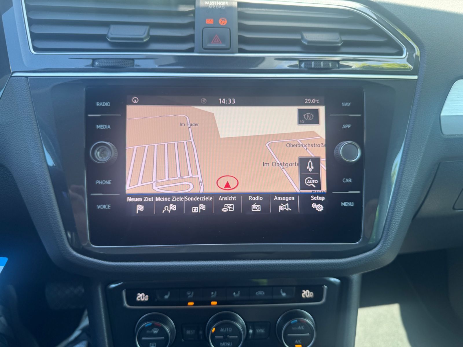 Fahrzeugabbildung Volkswagen Tiguan Comfortline LED+Navi+Kamera+ACC